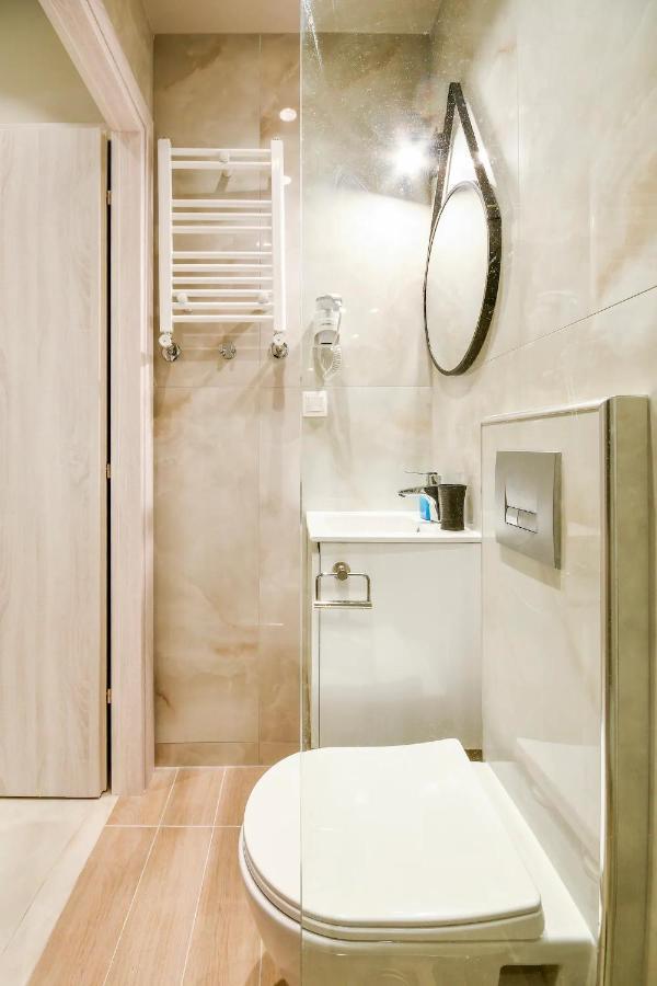 Danae Luxurious #tifhelexpo * סלוניקי